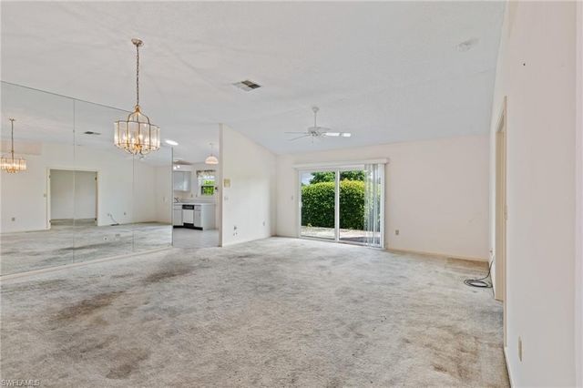 3657 Kent DR, Naples, FL 34112