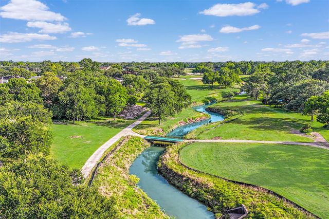 2607 E Pebble Beach Drive, Missouri City, TX 77459