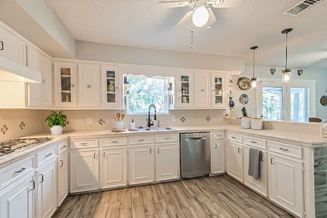 2607 E Pebble Beach Drive, Missouri City, TX 77459