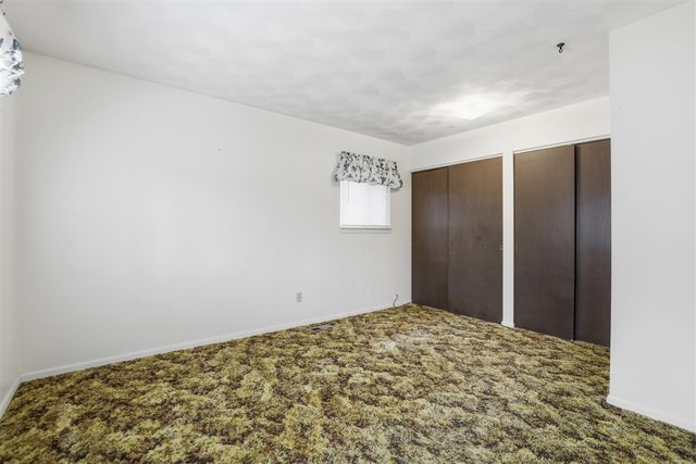 6221 Honeymoon Drive, Lakeview, MI 48850