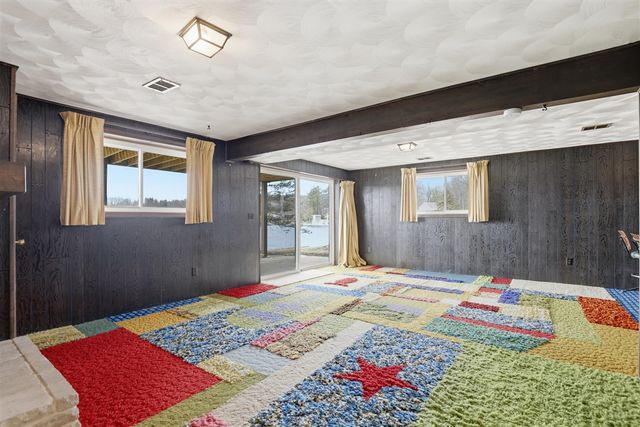 6221 Honeymoon Drive, Lakeview, MI 48850