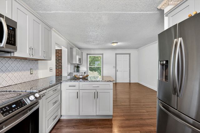 516 Heather Dr, Sparta, TN 38583