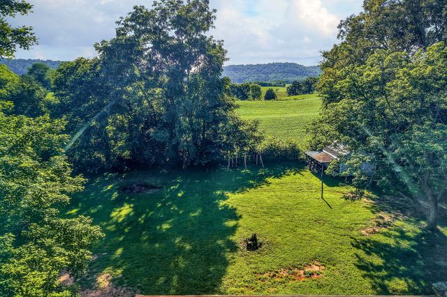 516 Heather Dr, Sparta, TN 38583