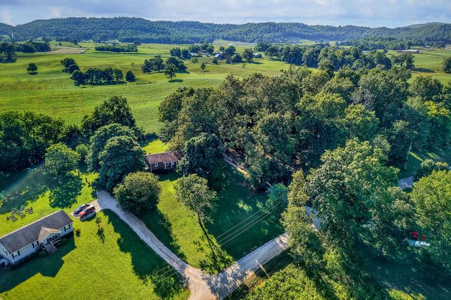 516 Heather Dr, Sparta, TN 38583