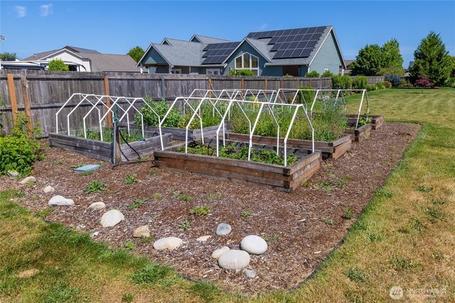 2521 Scatter Creek Court SW, Tenino, WA 98589