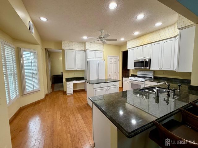 49 Dawson Lane, Monroe, NJ 08831