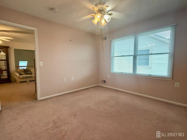49 Dawson Lane, Monroe, NJ 08831