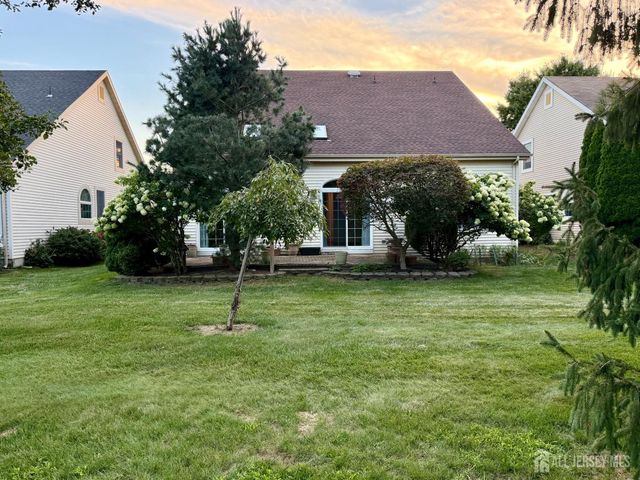49 Dawson Lane, Monroe, NJ 08831
