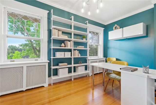 5800 Aylesboro, Squirrel Hill, PA 15217