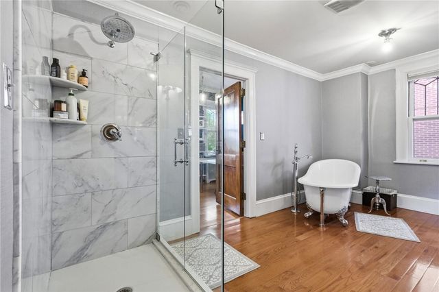 5800 Aylesboro, Squirrel Hill, PA 15217