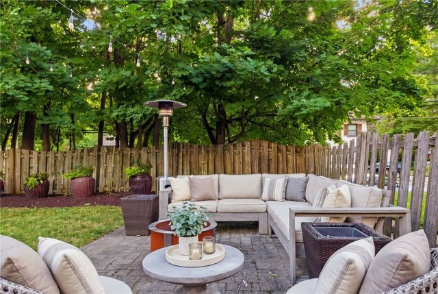 5800 Aylesboro, Squirrel Hill, PA 15217