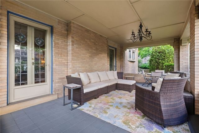 5800 Aylesboro, Squirrel Hill, PA 15217