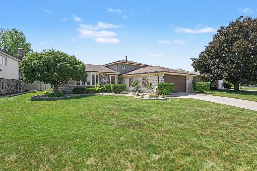 8507 167th Street, Tinley Park, IL 60487