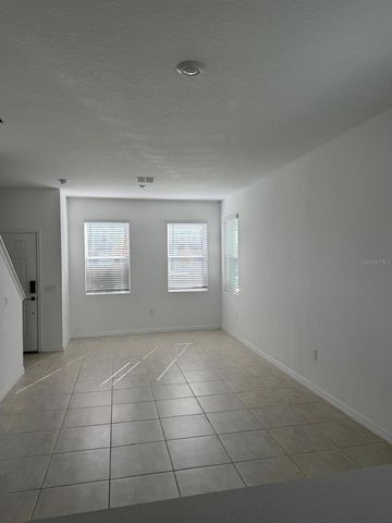 3208 SKYLINE LOOP, Kissimmee, FL 34758