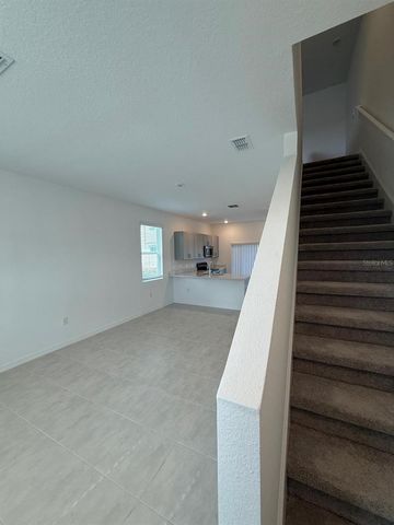 3208 SKYLINE LOOP, Kissimmee, FL 34758