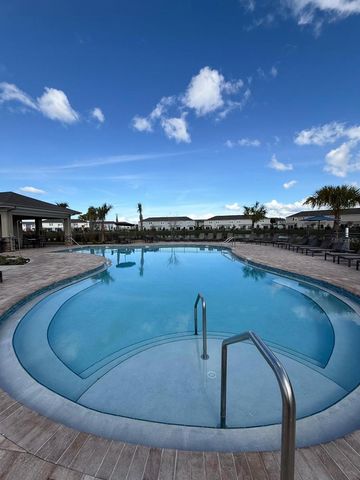 3208 SKYLINE LOOP, Kissimmee, FL 34758