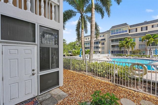139 BLUFF VIEW DRIVE 104, Belleair Bluffs, FL 33770