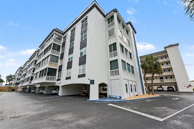 139 BLUFF VIEW DRIVE 104, Belleair Bluffs, FL 33770