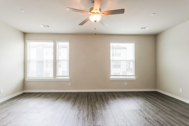 18334 W Centro Circle, Shenandoah, TX 77385