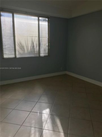 651 Lyons Rd 10204, Coconut Creek, FL 33063