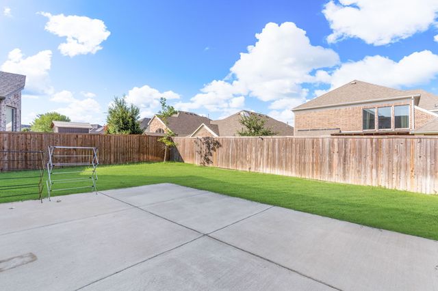 106 Spanish Bluebell Drive, Wylie, TX 75098