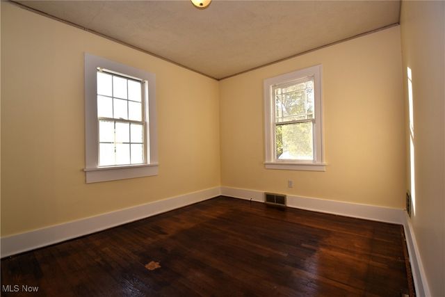 3385 Hughes Avenue, Girard, OH 44420