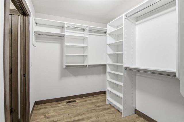 616 Hagman Street, Eau Claire, WI 54703