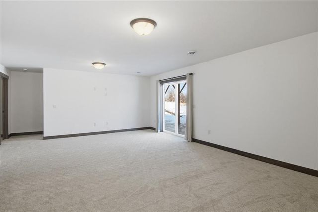 616 Hagman Street, Eau Claire, WI 54703