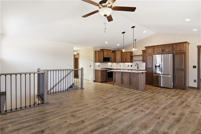 616 Hagman Street, Eau Claire, WI 54703