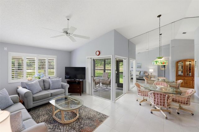 3016 SAIL POINTE CIRCLE 4A, Venice, FL 34293
