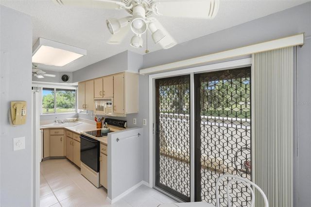 3016 SAIL POINTE CIRCLE 4A, Venice, FL 34293