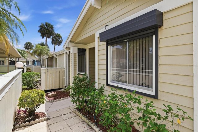 3016 SAIL POINTE CIRCLE 4A, Venice, FL 34293