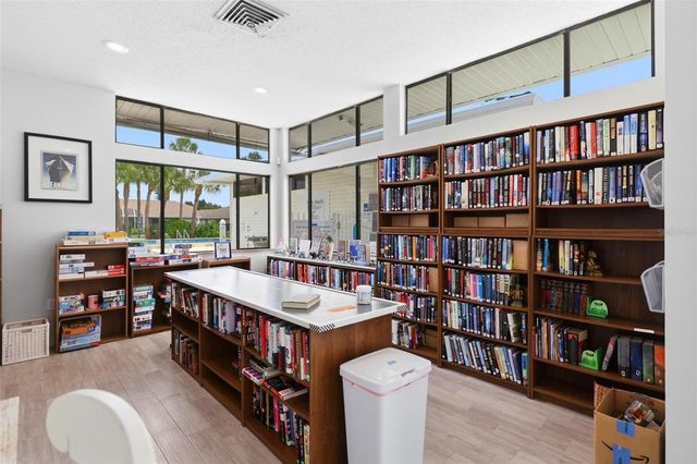 3016 SAIL POINTE CIRCLE 4A, Venice, FL 34293