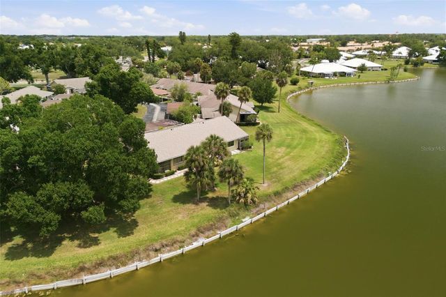 3016 SAIL POINTE CIRCLE 4A, Venice, FL 34293
