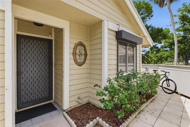 3016 SAIL POINTE CIRCLE 4A, Venice, FL 34293