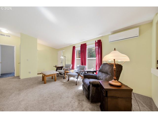 1600 RHODODENDRON Dr 6, Florence, OR 97439