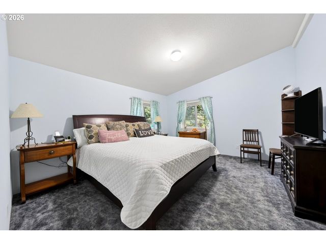 1600 RHODODENDRON Dr 6, Florence, OR 97439