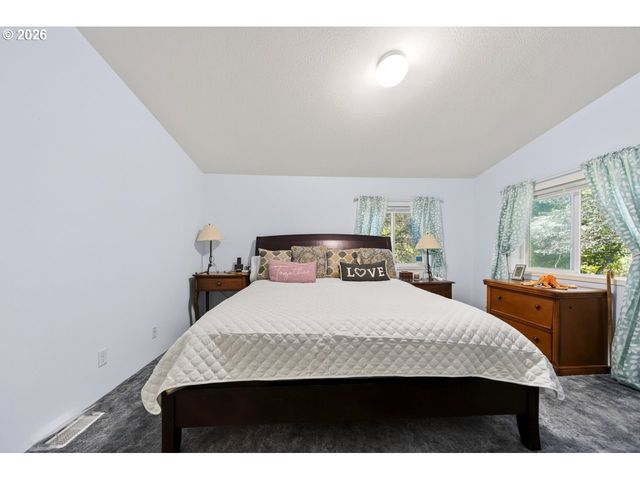 1600 RHODODENDRON Dr 6, Florence, OR 97439