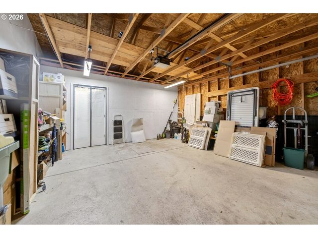 1600 RHODODENDRON Dr 6, Florence, OR 97439