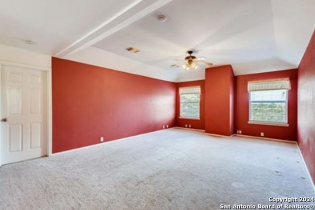 945 FOREST RIDGE PKWY, Schertz, TX 78154