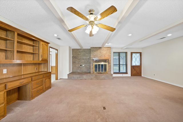 405 Shadowwood Trail, Ovilla, TX 75154