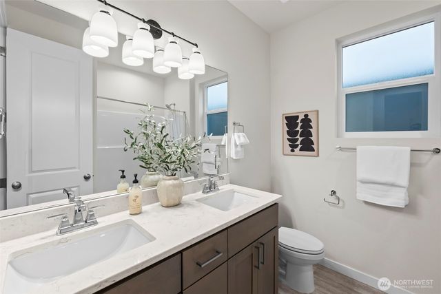 14311 14th Avenue Ct E, Tacoma, WA 98445