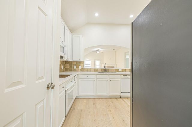 3807 Snowdance Court, College Station, TX 77845