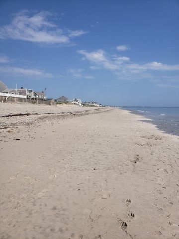 11 Old Mouth Rd, Scituate, MA 02066