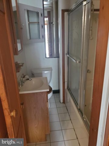 117 REED ST, Hightstown, NJ 08520