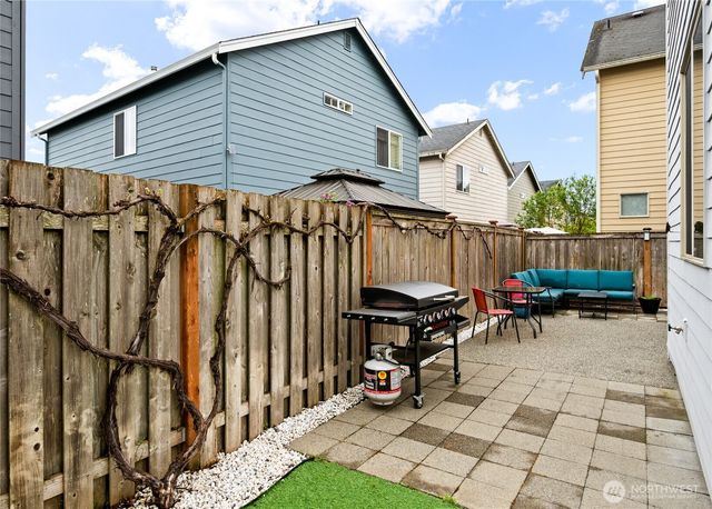 10045 1st Street NE, Lake Stevens, WA 98258