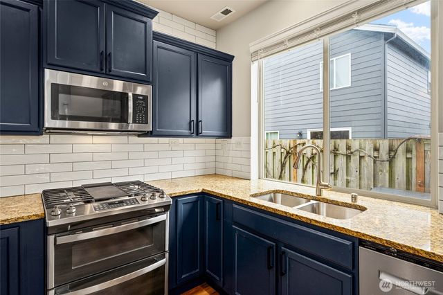 10045 1st Street NE, Lake Stevens, WA 98258