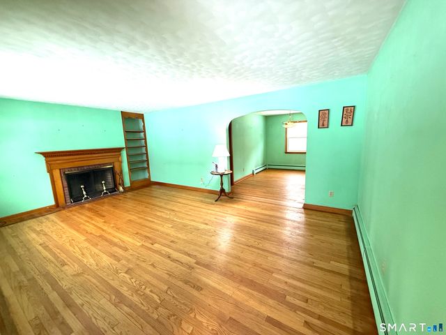 560 Torringford East Street, New Hartford, CT 06790