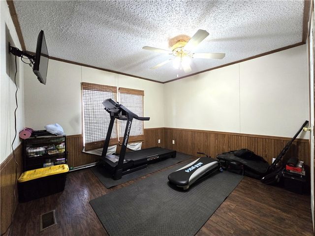 12685 N Billingsley Road, Prairie Grove, AR 72753