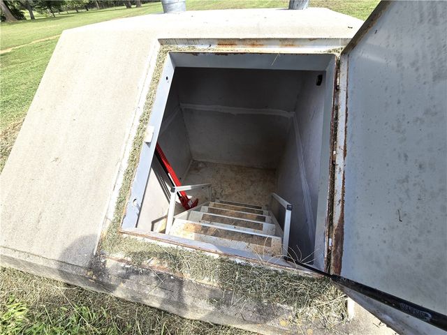 12685 N Billingsley Road, Prairie Grove, AR 72753